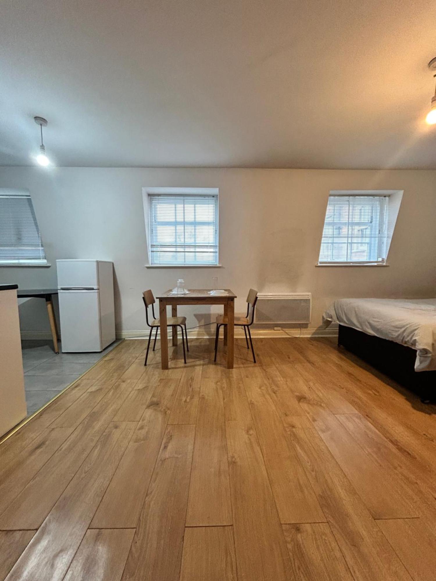 Leicester Studio At City Centre With Free Parking Exteriér fotografie