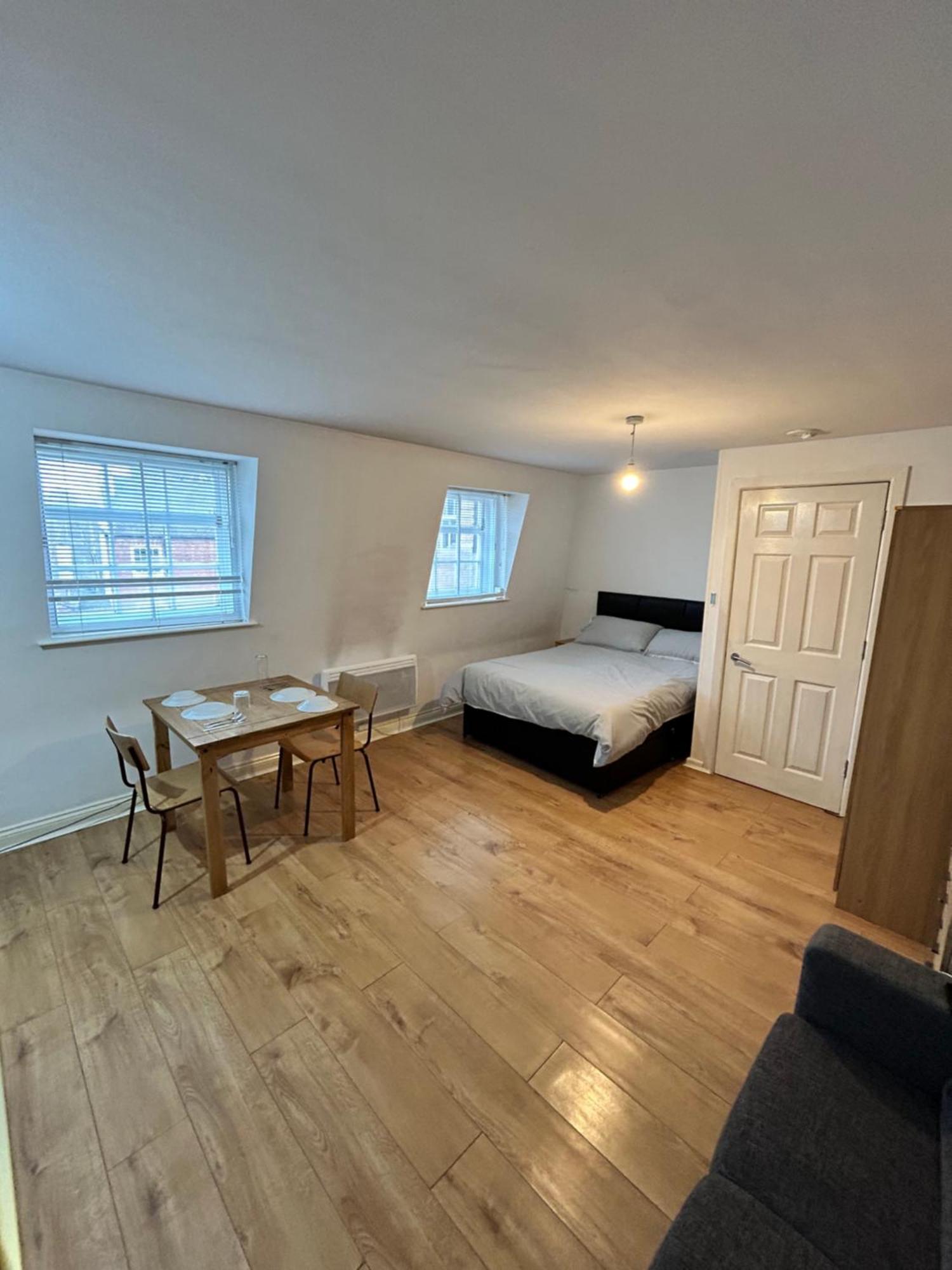 Leicester Studio At City Centre With Free Parking Exteriér fotografie